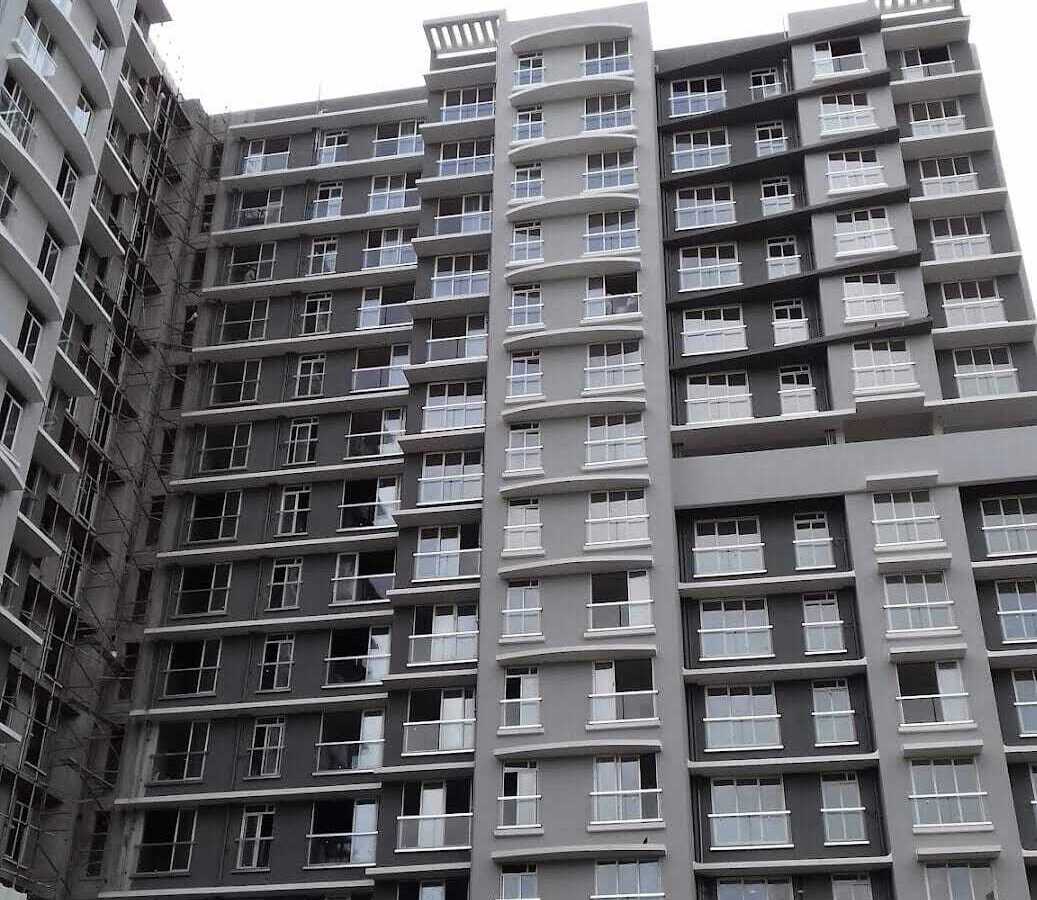 Crescent Solitaire, Andheri East.