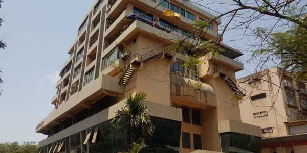 1650 Sq.ft. Commercial Office For Rent At Morya Landmark II, Andheri West.