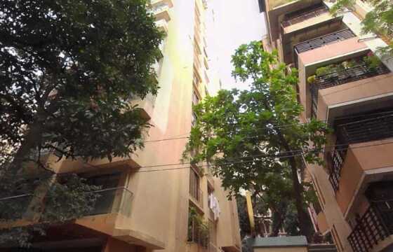 Rent Resi Commercial 1.5 Bhk in Khar W, 14th A Rd, Ram Bhavan.