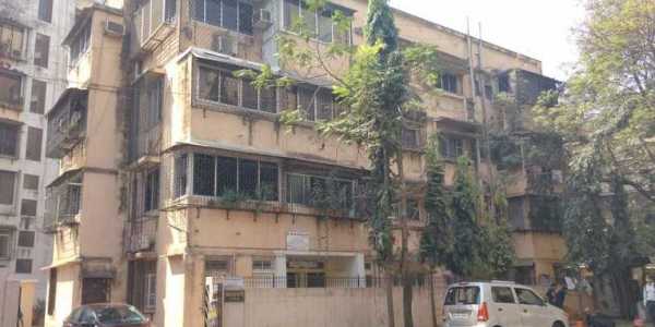 2 BHK Apartment For Rent At 13th Road, Khar West.