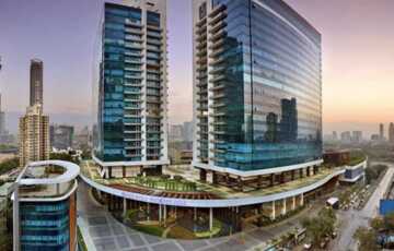 Peninsula Business Park
