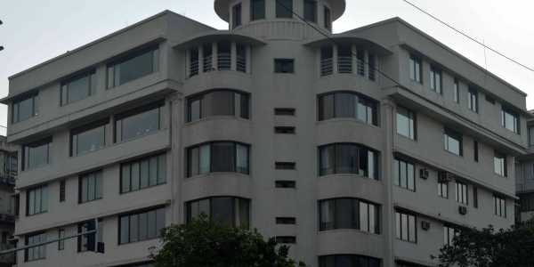 4 BHK Apartment For Rent At Veer Nariman Road, Churchgate.