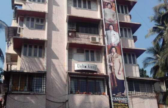 Rent Furnished 2 Bhk in Santacruz W, Juhu Tara Rd, Usha Kunj.