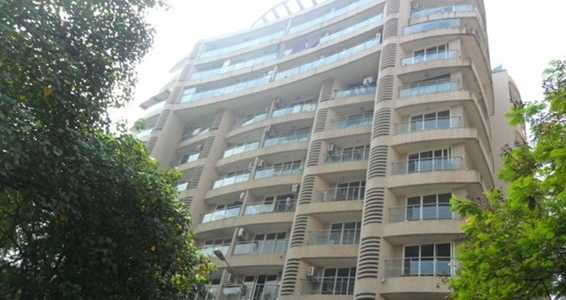 3 BHK Apartment For Rent At Golden Peak, Khar West.