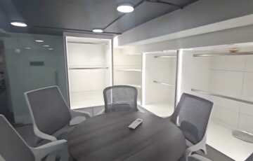 Rent Furnished 3333 sft Office in Andheri West, Near Link Rd