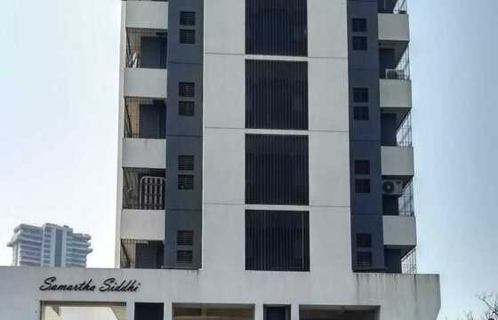 Sale 3 Bhk, 1200 sft, Andheri W, Lokhandwala back Rd, Samarth Siddhi.