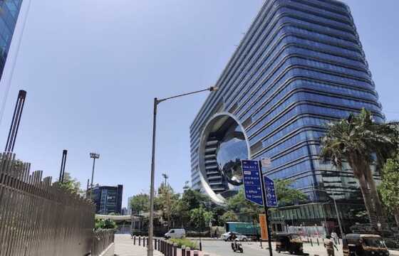 Pre Lease Sale 2832 sft Office, BKC, The Capital, Bandra E.