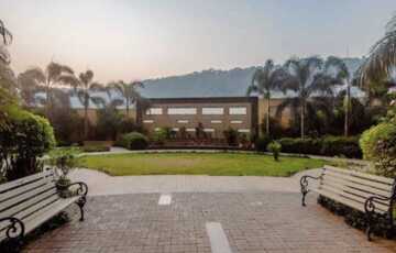 Sale 2 Bhk, 750 sft, Andheri W, Azad Nagar, Pearl Residency.
