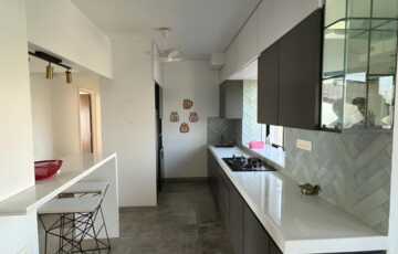 Rent Sea View 2 Bhk in Andheri West