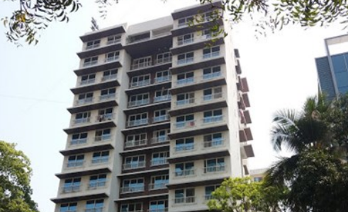 4 BHK Apartment For Sale At Linking Road, Santacruz West.