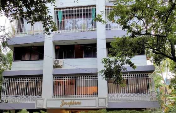 Rent Furnished 2 Bhk in Bandra W, St Andrews Rd, Josephine.