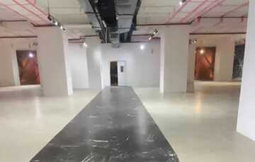 Rent 11,300 sft Office / Production House in Andheri W, Nr Link Rd.