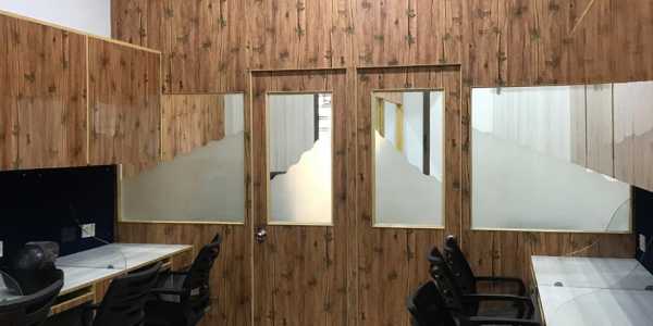 500 Sq.ft. Commercial Office For Rent At Crystal Plaza, Veera Desai Industrial Estate, Andheri West.