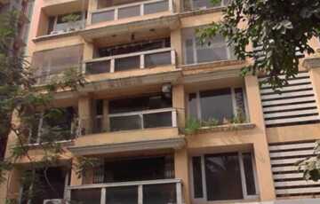Rent 3 Bhk in Santacruz W Linking Rd, Usha Villa.