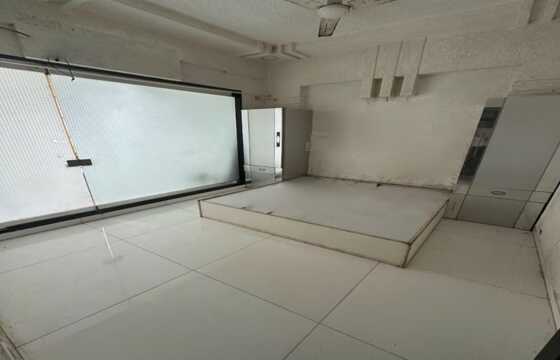 2 BHK Sale Yari Rd, Versova, in Silver Anklet Near Beach