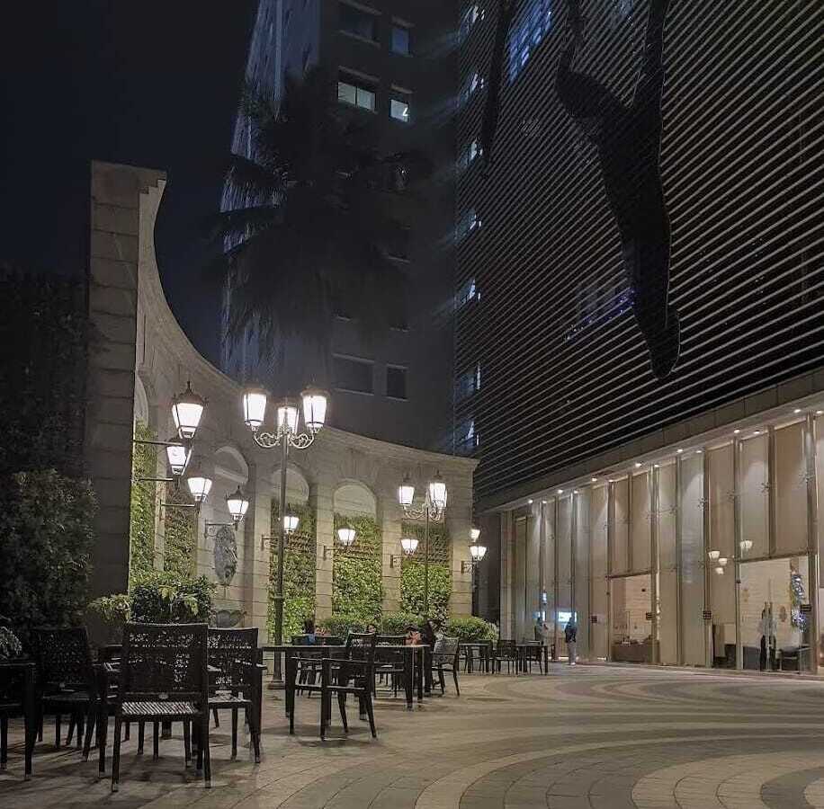 Rent Furnished 490 sft Office at Kanakia Wallstreet, Andheri E, Chakala.