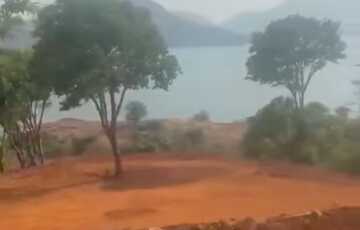 2 Acres Farm House Land in Mulshi for Sale Lake Touch, Lake View