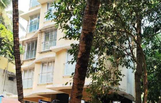 Sale 548 sft Flat, in Khar W, 18A Building, 18th Rd.