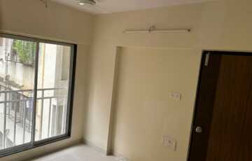 1 bhk For Rent at Star Mall Shivaji mandir, Ganesh Peth Lane Dadar West Vastu compliant, in the heart of city