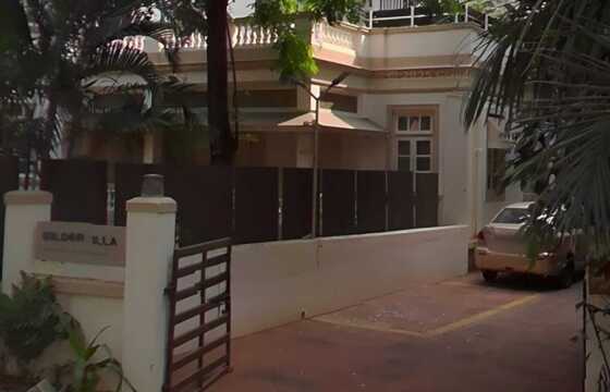 Sale Sea View 4 Bhk in Bandra W, Pali Hill, Gilder Villa.