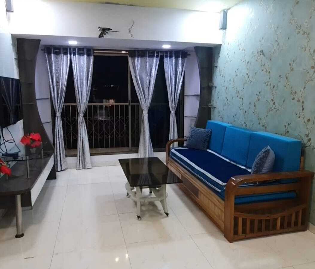 Sale 2 Bhk, 800 sft, in Andheri W, Oshiwara, Sumukh Heights.