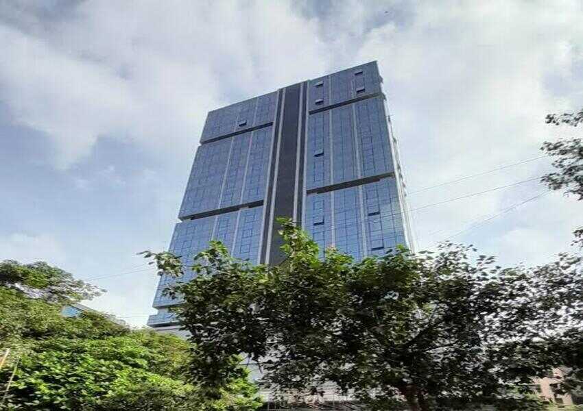 Sale, 590 sft Office + Niche, Andheri W Lokhandwala, Morya Grand.
