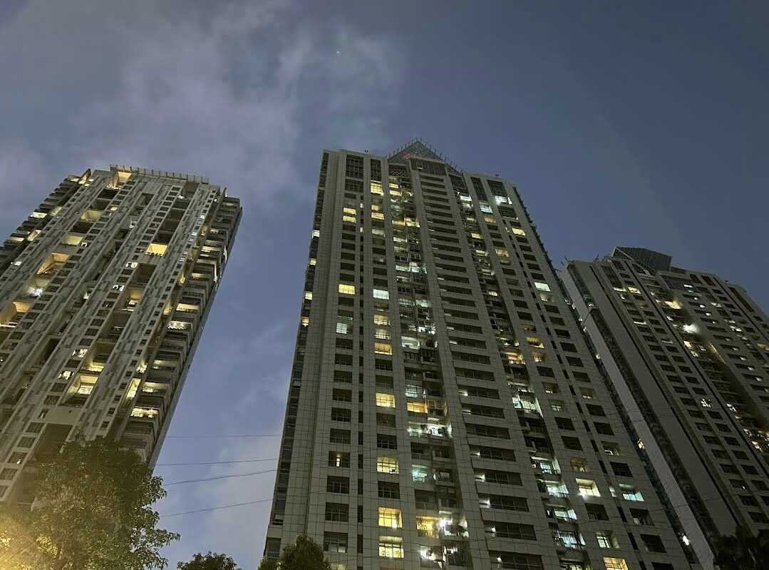 Rent S/F 3 Bhk, 1700 sft, in Prabhadevi, at BeauMonde Tower.