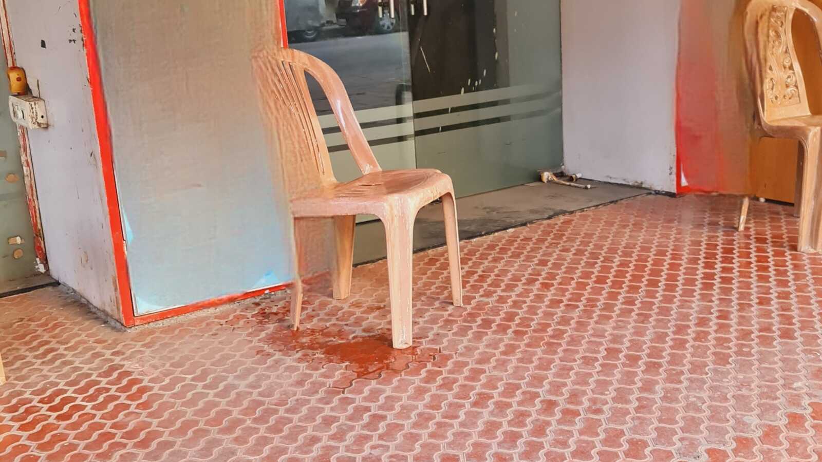 Rent 2200 sq feet Ground flr Commercial or Showroom type space off Veera Desai Road, Andheri West, at the End of Fun Republic Lane