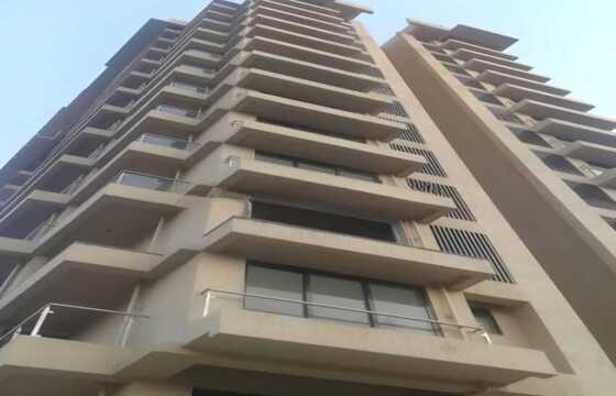Sale Furnished 2.5 Bhk in Andheri W, SVP Nagar, Neminath Luxeria.