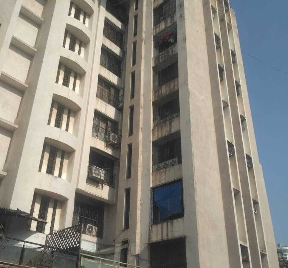 Sale Furnished 3 Bhk in Andheri W, Oshiwara, Paradise Heights.