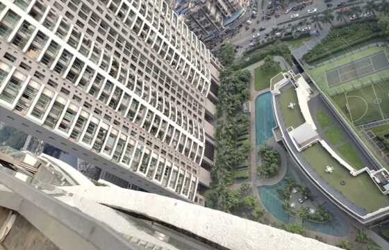 Rent S/F 3.5 Bhk at Andheri W Off Link Rd, Windsor Grande Residency.