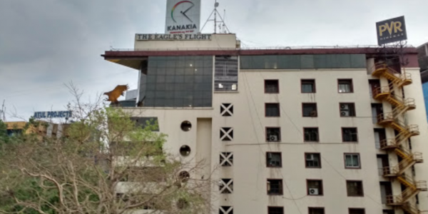 6800 Sq.ft. Commercial Office For Rent At The Eagles Flight, Chakala, Andheri East.