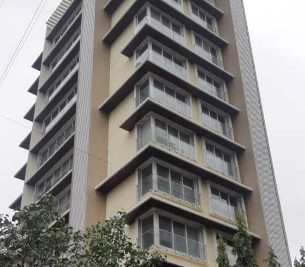 Rent S/F 3 Bhk, 1100 sft, Bandra W, Nr Mini Punjab, Silverene.