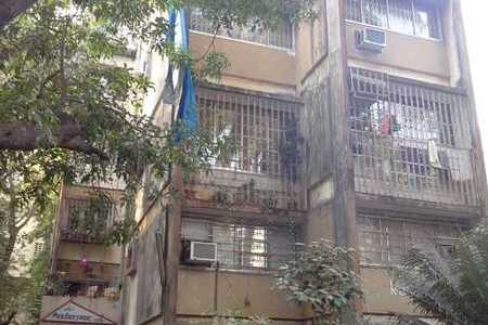 3 BHK Apartment For Rent At 11th Road, Khar West.
