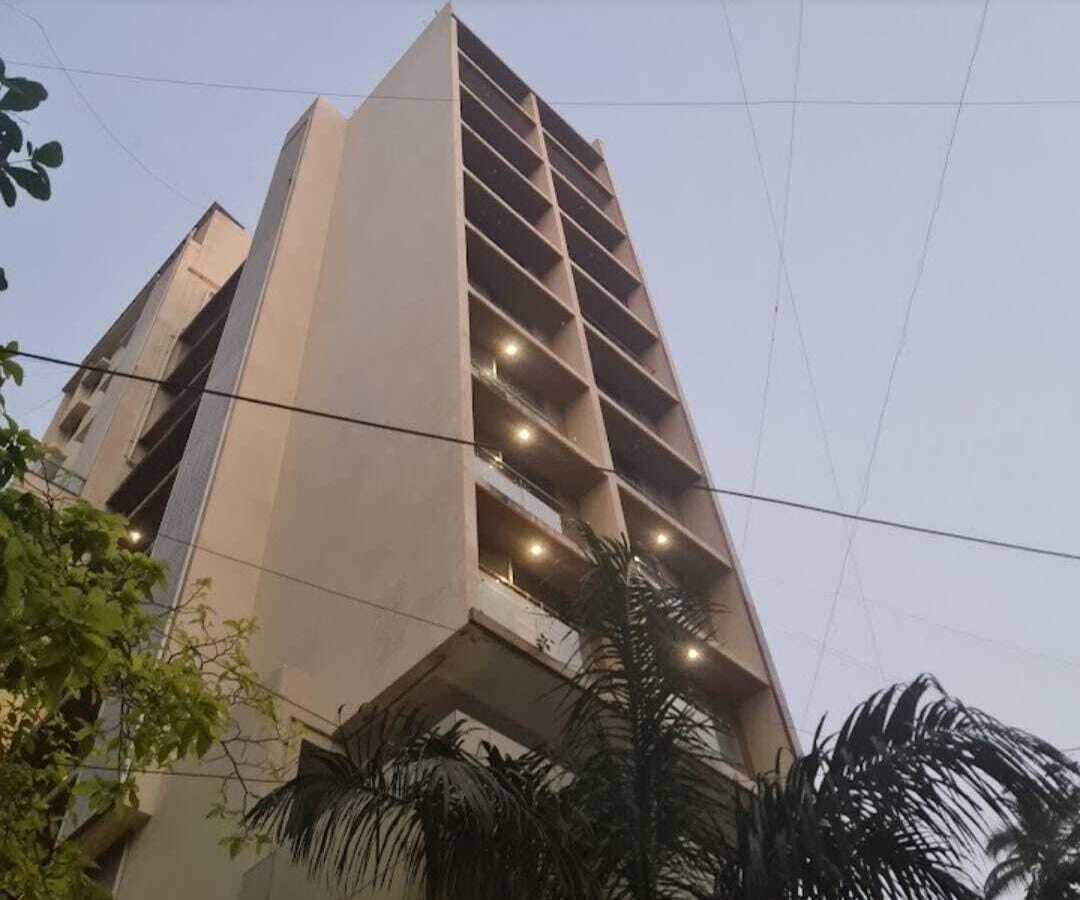 Rent 4 Bhk in Khar W, Kirti Kunj, 14th Rd.