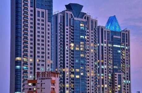 5 BHK Apartment For Rent At Beaumonde, Prabhadevi.