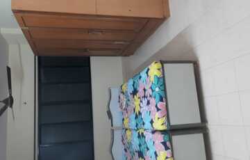 Bed room