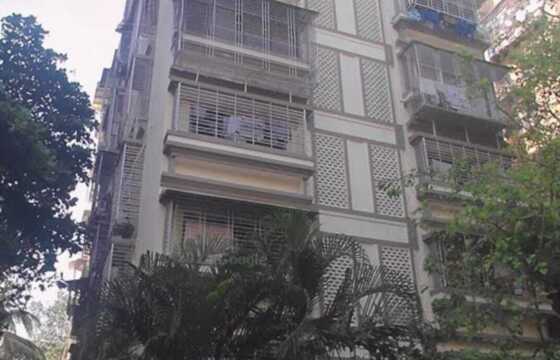 Rent F/F 3 Bhk, 1100 sft, in Juhu Scheme, NS Rd, Pleasant Palace.