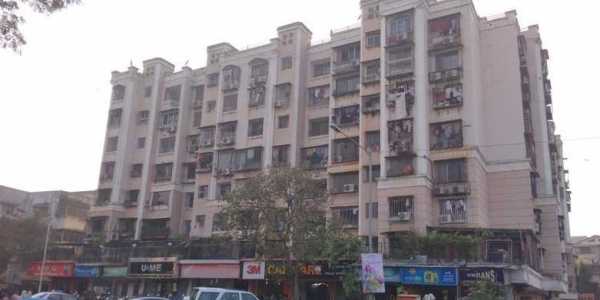 410 Sq.ft. Commercial Space For Rent At SV Road, Santacruz West.