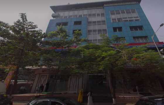 Rent 450 sft Office, Andheri W SV Rd, Centre Square.