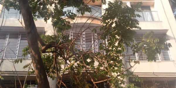 2 BHK Apartment For Rent At St Josephs Road, Bandra West.