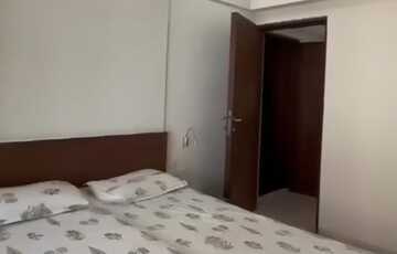 Rent Furnished 3 Bhk, 1560 sft, in Juhu, Gulmohar Cross Rd.
