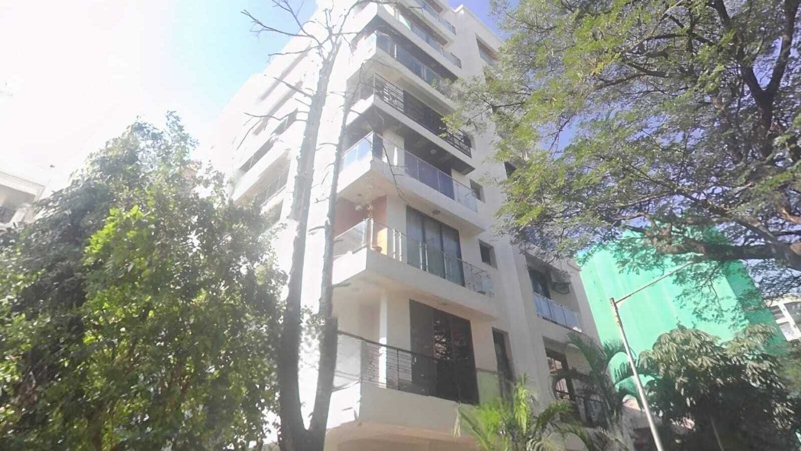 Hem Apt, Juhu Scheme.