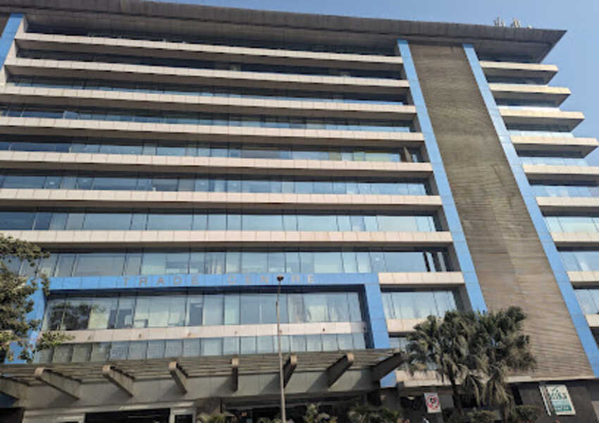 Rent 599sft Office, BKC Bandra E, Trade Centre.