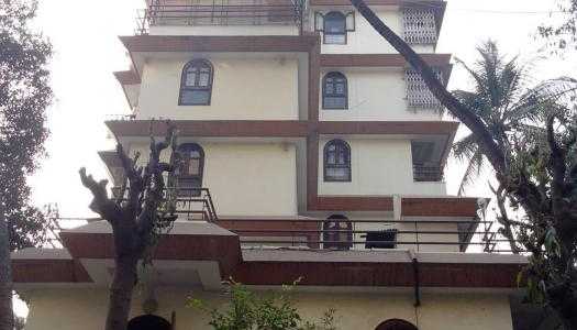 3 BHK Apartment For Rent At 7th Road, Khar West.