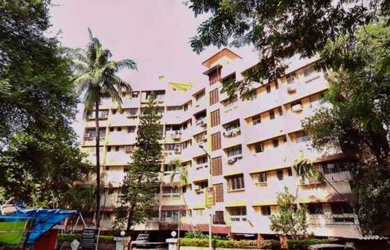 Rent Semi furnished 1 Bhk in Andheri W, Amboli, Blaise View.