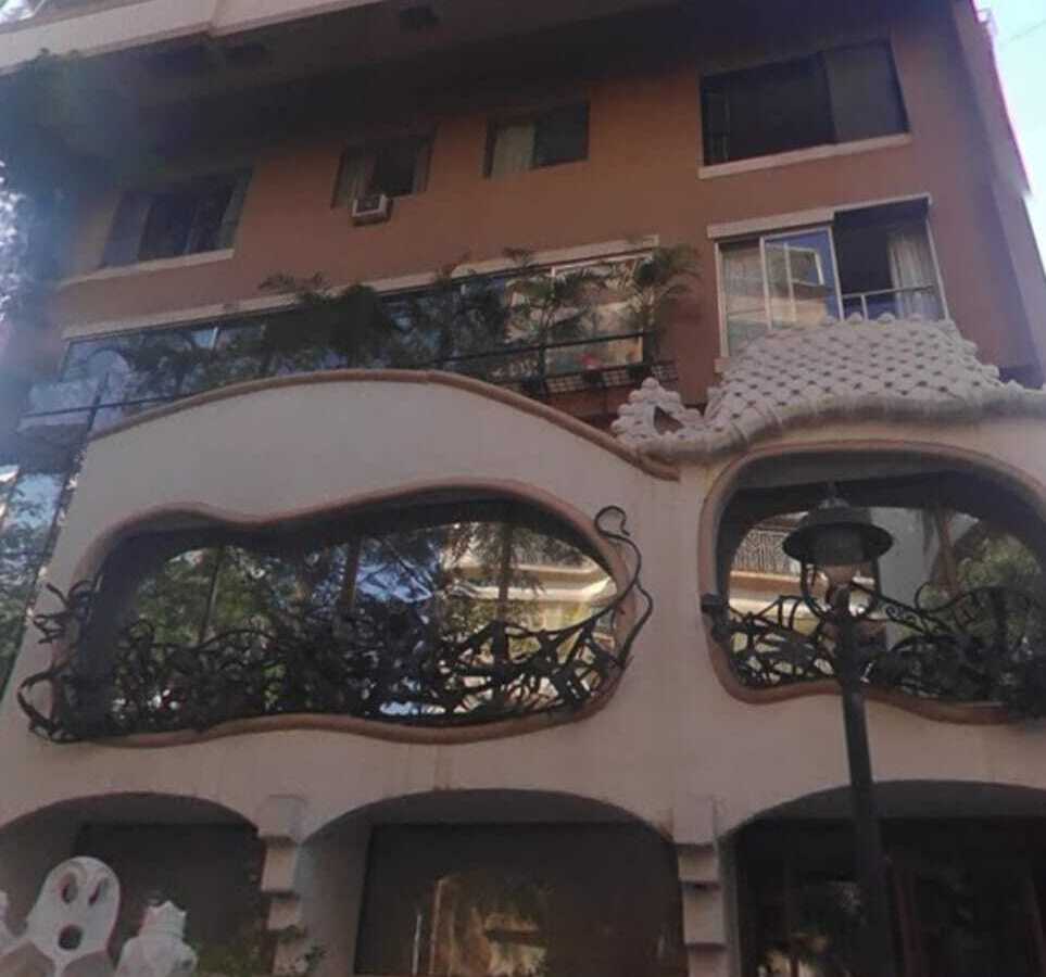 Sale 3 Bhk, 1432 sft, Juhu NS Rd 9, Shagun.