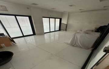 2 BHK Sale Yari Rd, Versova, in Silver Anklet Near Beach