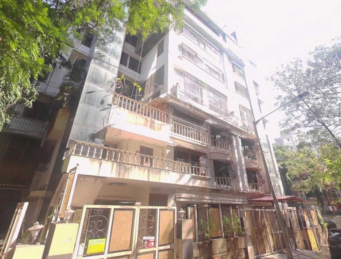 Distress Sale, 5 Bhk Duplex Flat in Juhu JVPD, Shubhangan Chsl, Bank Auction.