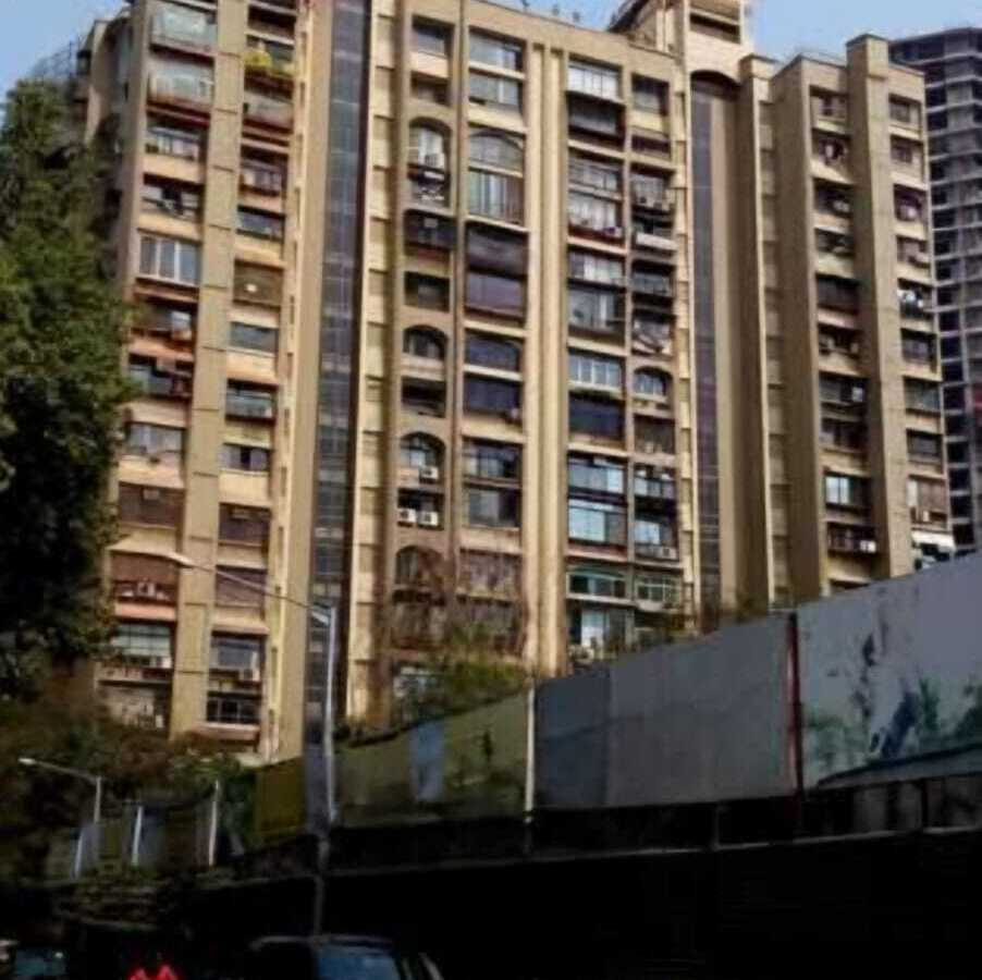 Sale Furnished 4 Bhk, 2500 sft, Andheri W Yamuna Nagar, Duplex Heights.